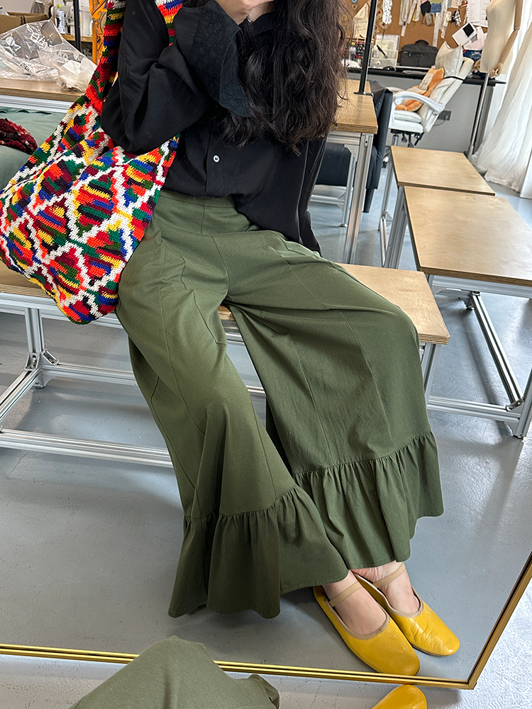 Frilled Wide-Leg Pants_BDHL7258