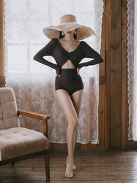 Twist Front Vintage Long Sleeve One-Piece Swimsuit_HL3240