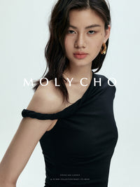 Asymmetric Off-The-Shoulder Tops_BDHL7389