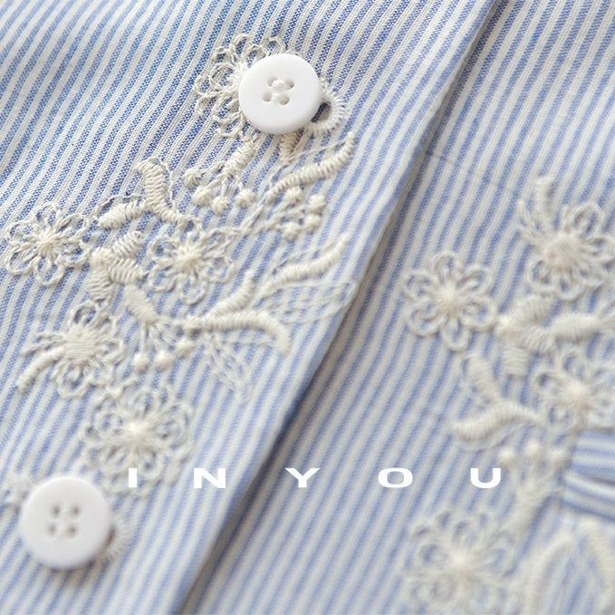 Embroidered V-Neck Vest_BDHL7106