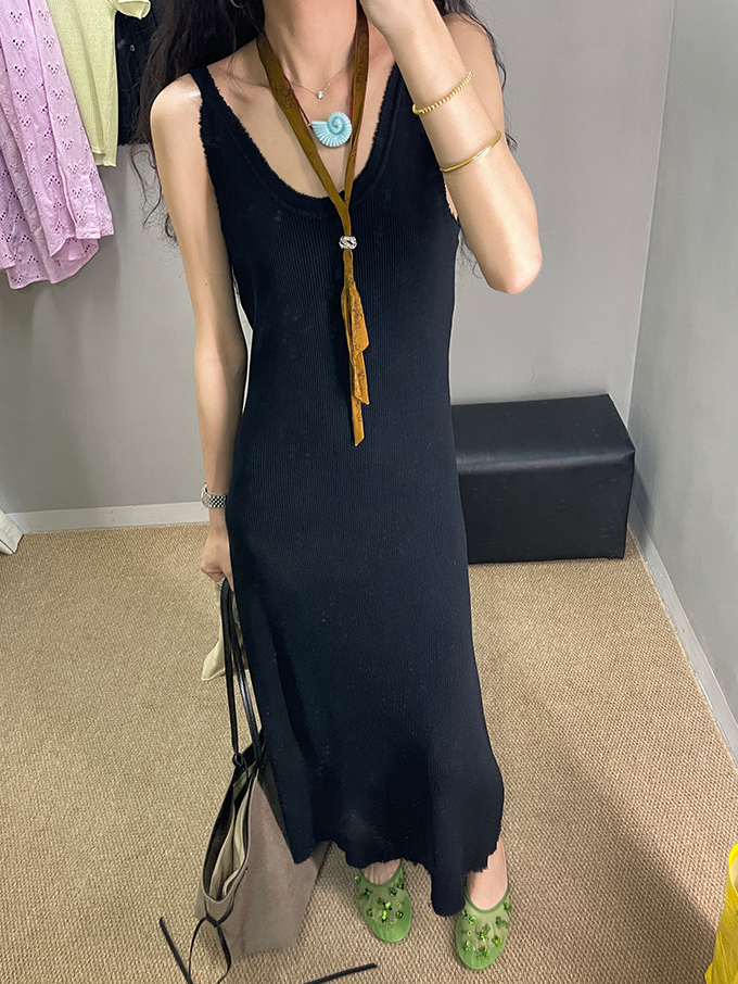 Slim-Waist Suspender Dress_BDHL7544