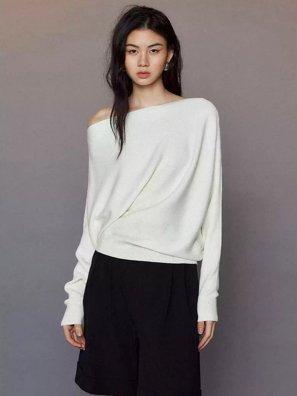 Asymmetrical Off-Shoulder Tops_BDHL6782