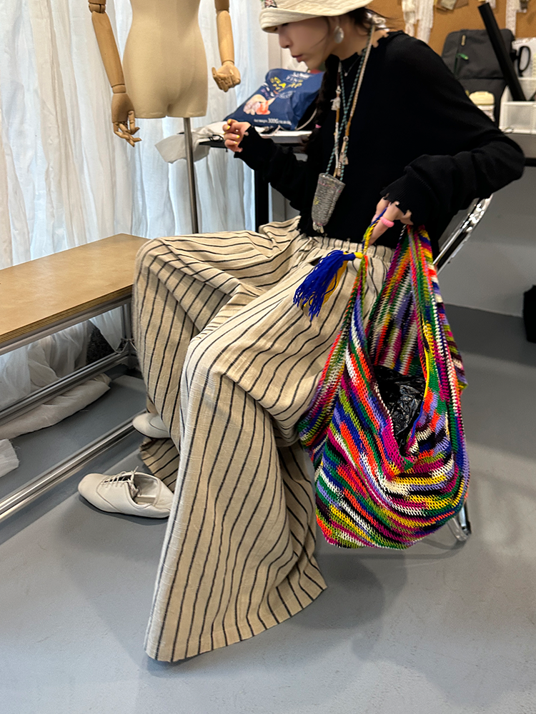 Loose-Fitting Striped Pants_BDHL7252