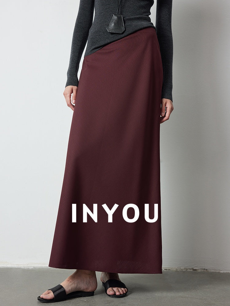 Tucked Straight Long Skirt_BDHL6387