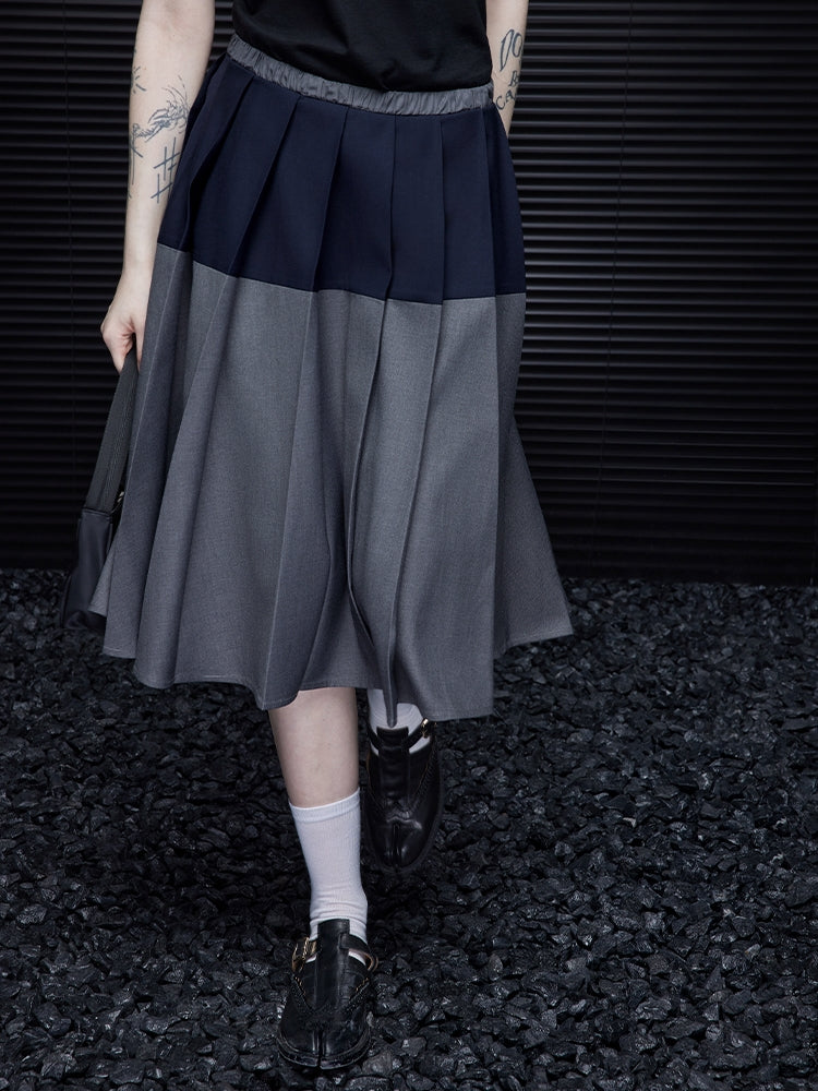 Grey Contrast Pleated Skirt_BDHL7043