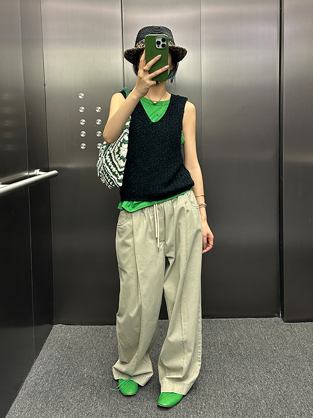 鏤空針織無袖上衣_BDHL7346