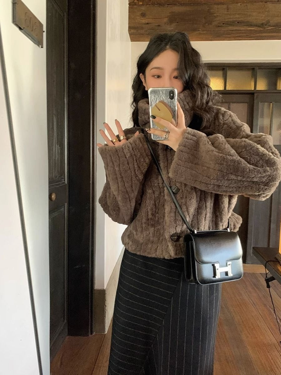 Stand-Collar Thick Short Coat_BDHL7822