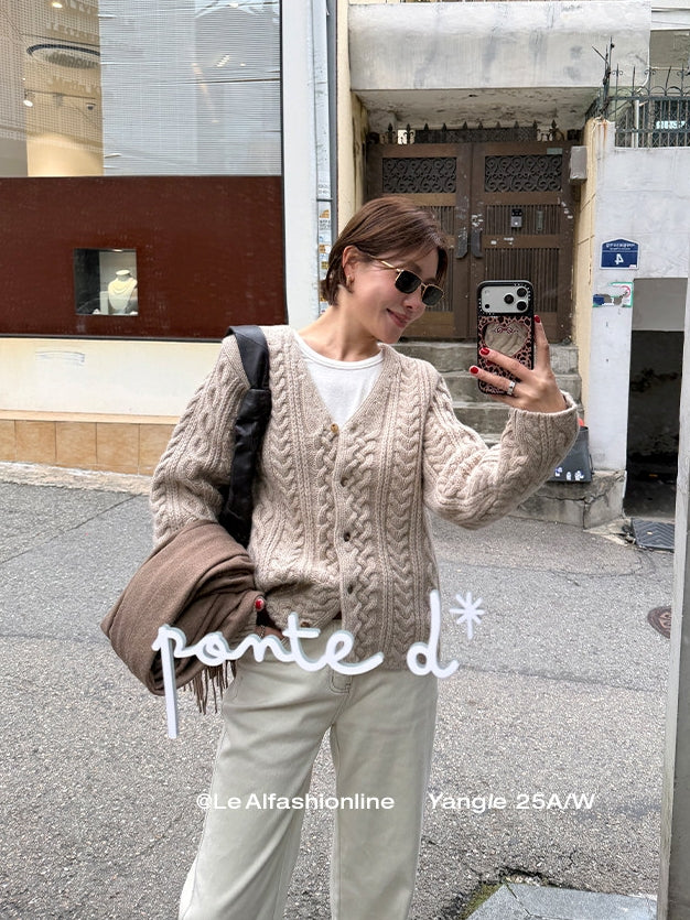 Slim-Fit Long-Sleeved Tops_BDHL8045