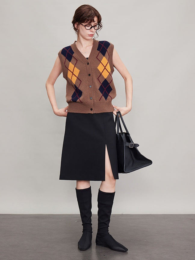 Straight Front Slit A-Line Skirt_BDHL6680