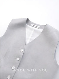 Thin Sleeveless Button Vest_BDHL6021