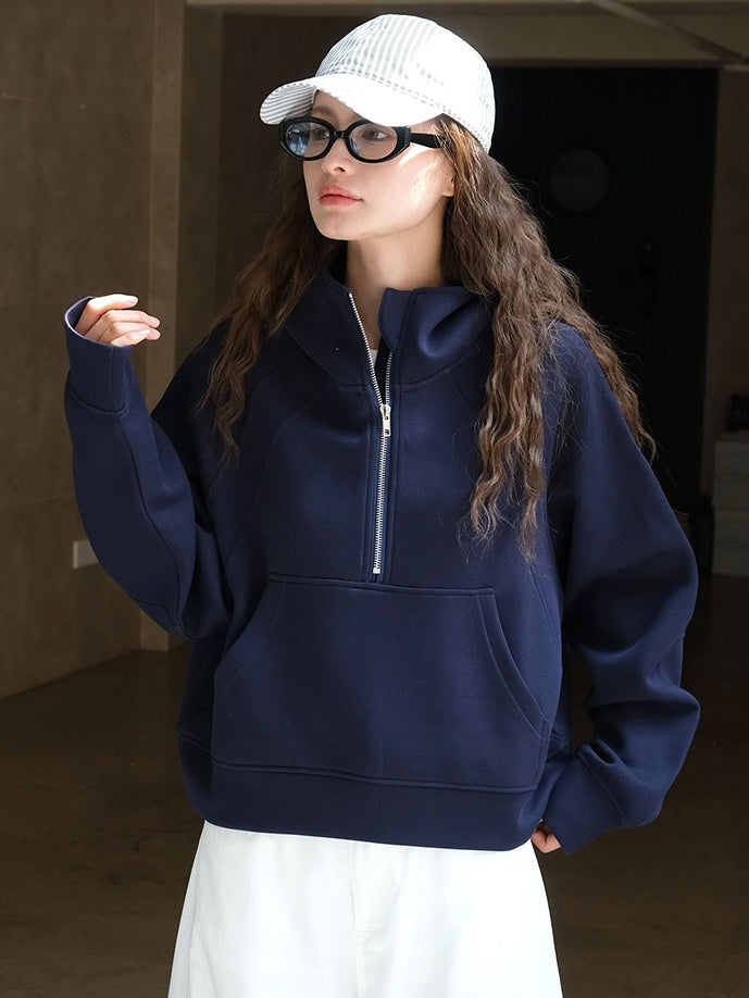 Sporty Half-Zip Hooded Sweatshirt_BDHL6533