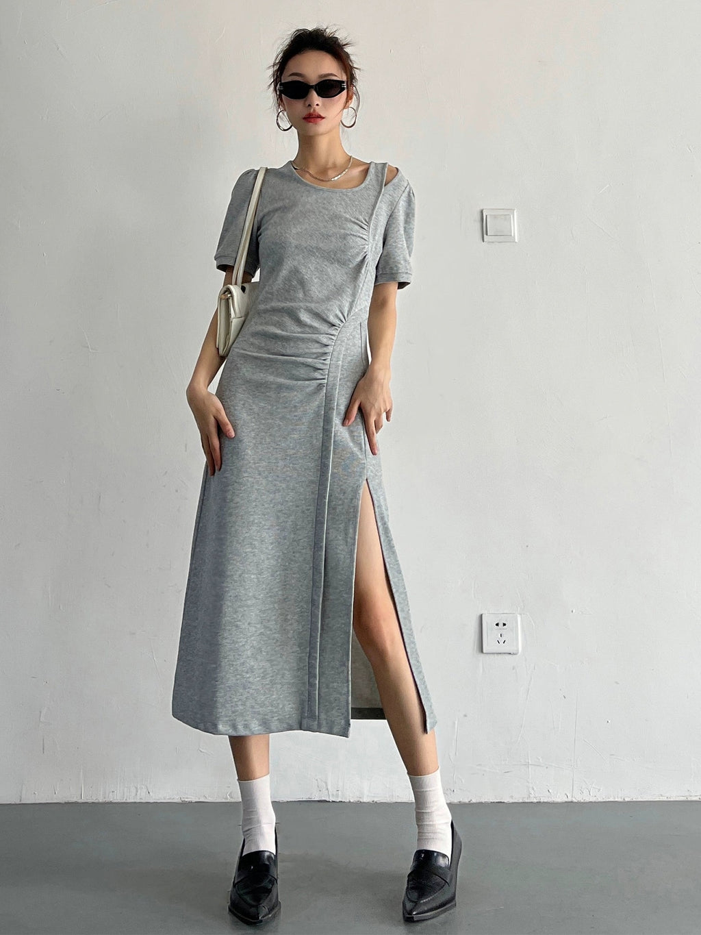 Slit Sleeveless Knit Dress_BDHL7569