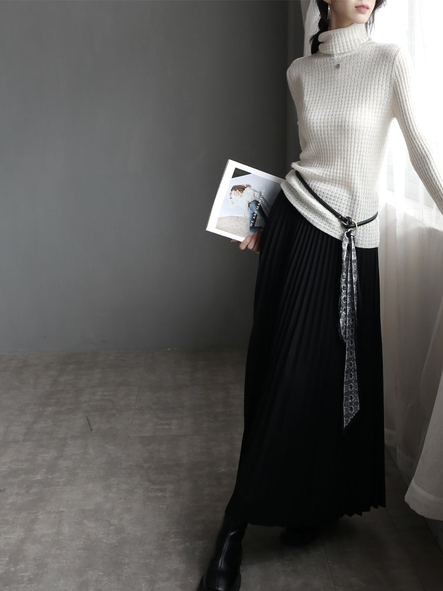 High-Waisted Pleated Maxi Skirt_BDHL7931