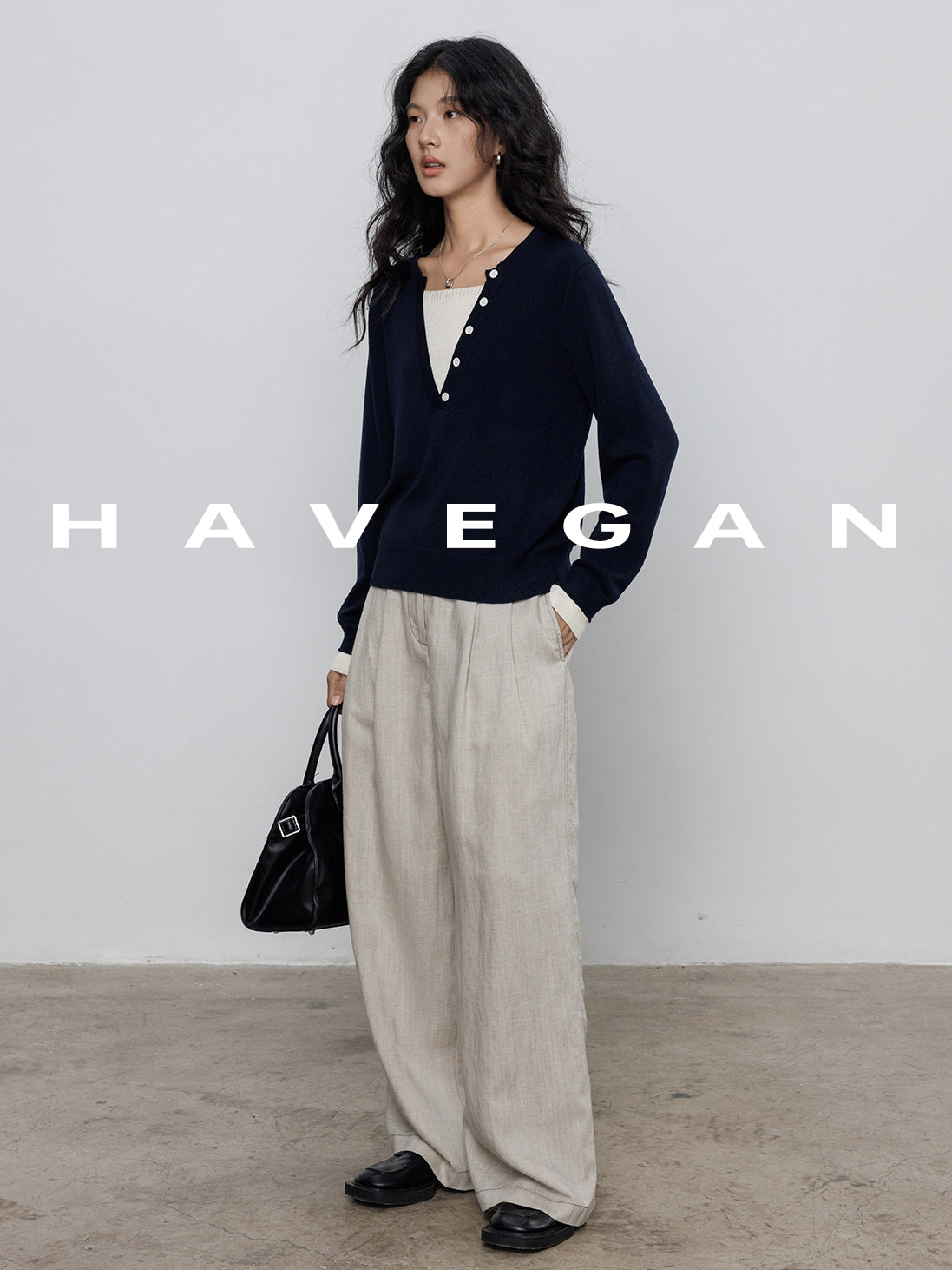 Two-Piece Style Relaxed-Fit Tops_BDHL7781
