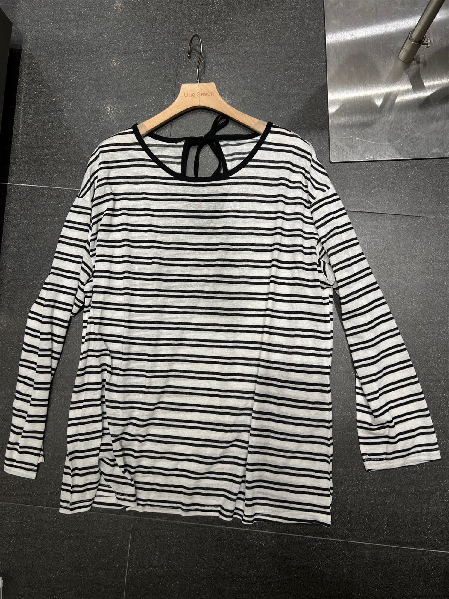 Back Tie Striped Tops_BDHL7613