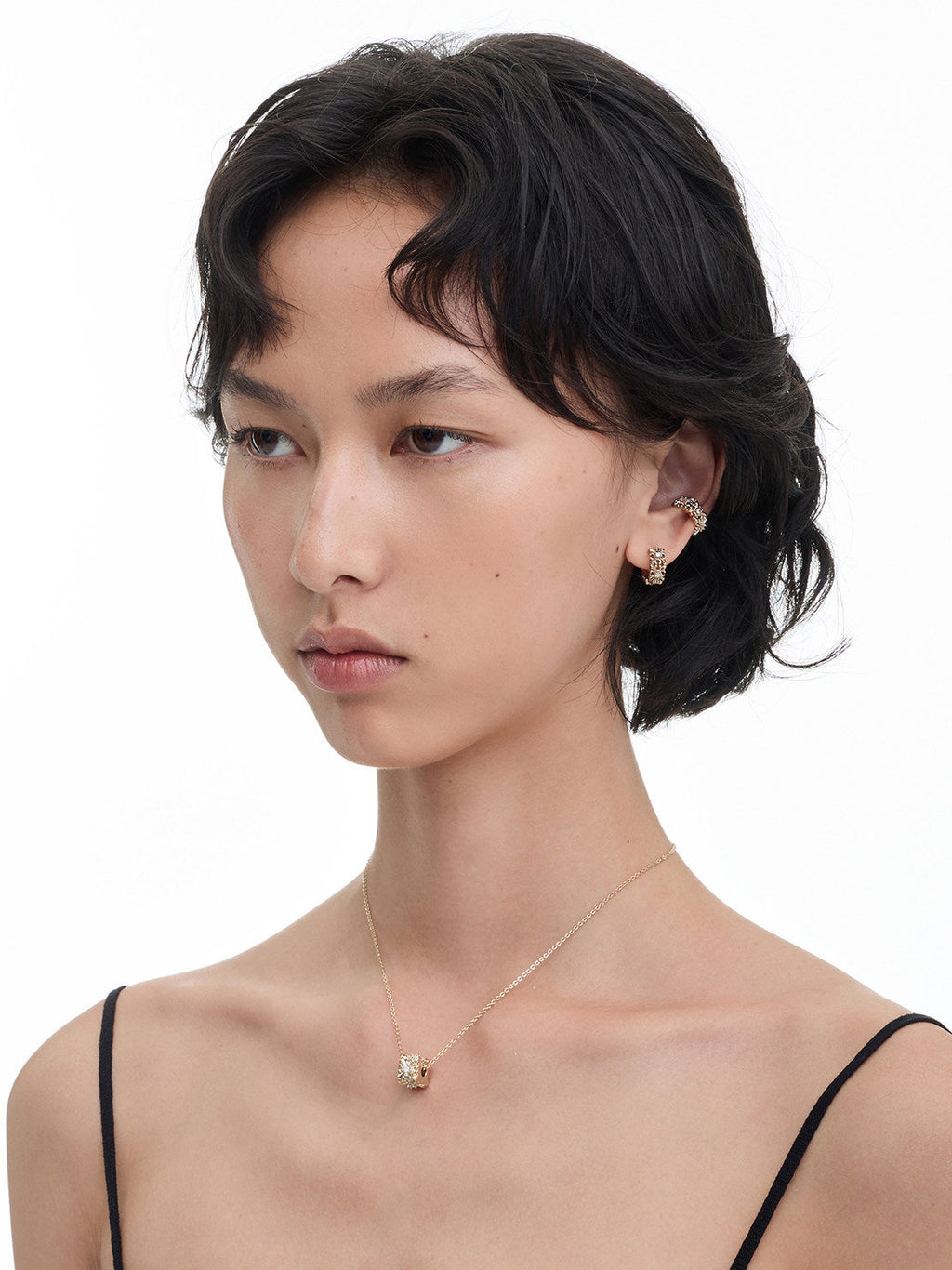 Iris Cube Pendant Necklace_BDHL8475