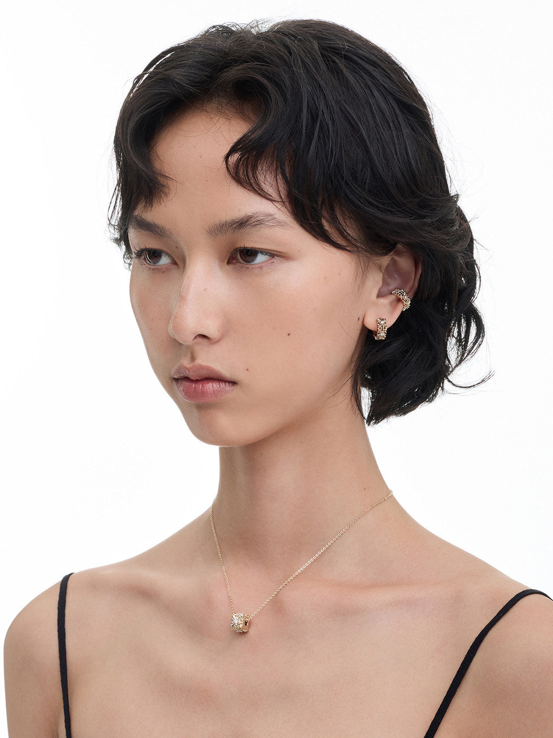 Iris Cube Pendant Necklace_BDHL8475