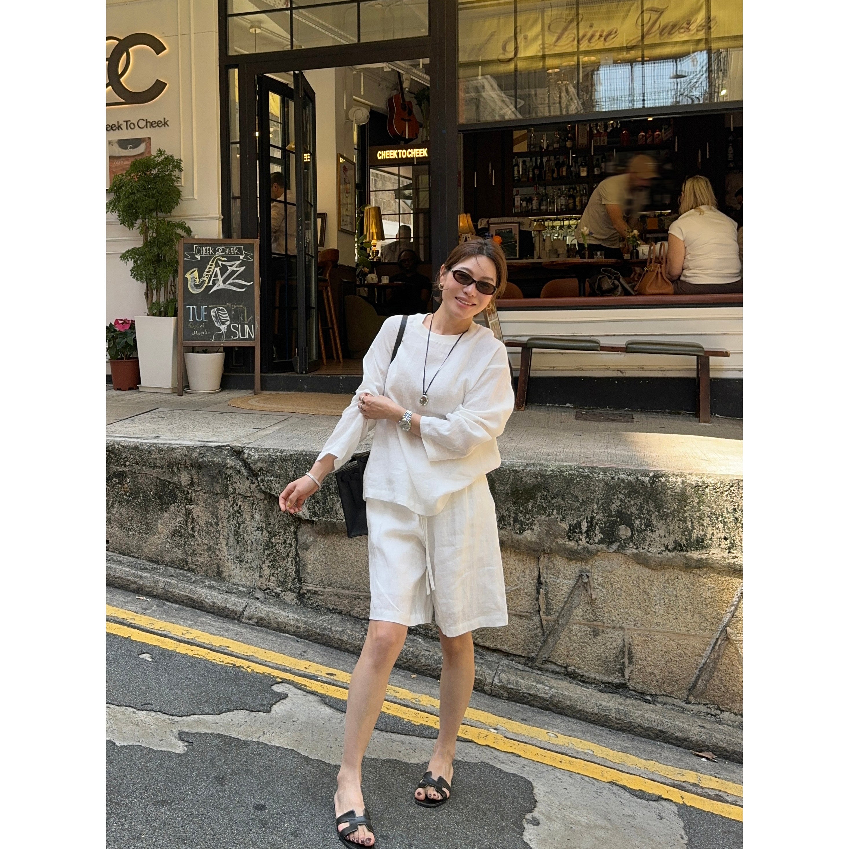Linen Loose Top and Casual Shorts_BDHL8213