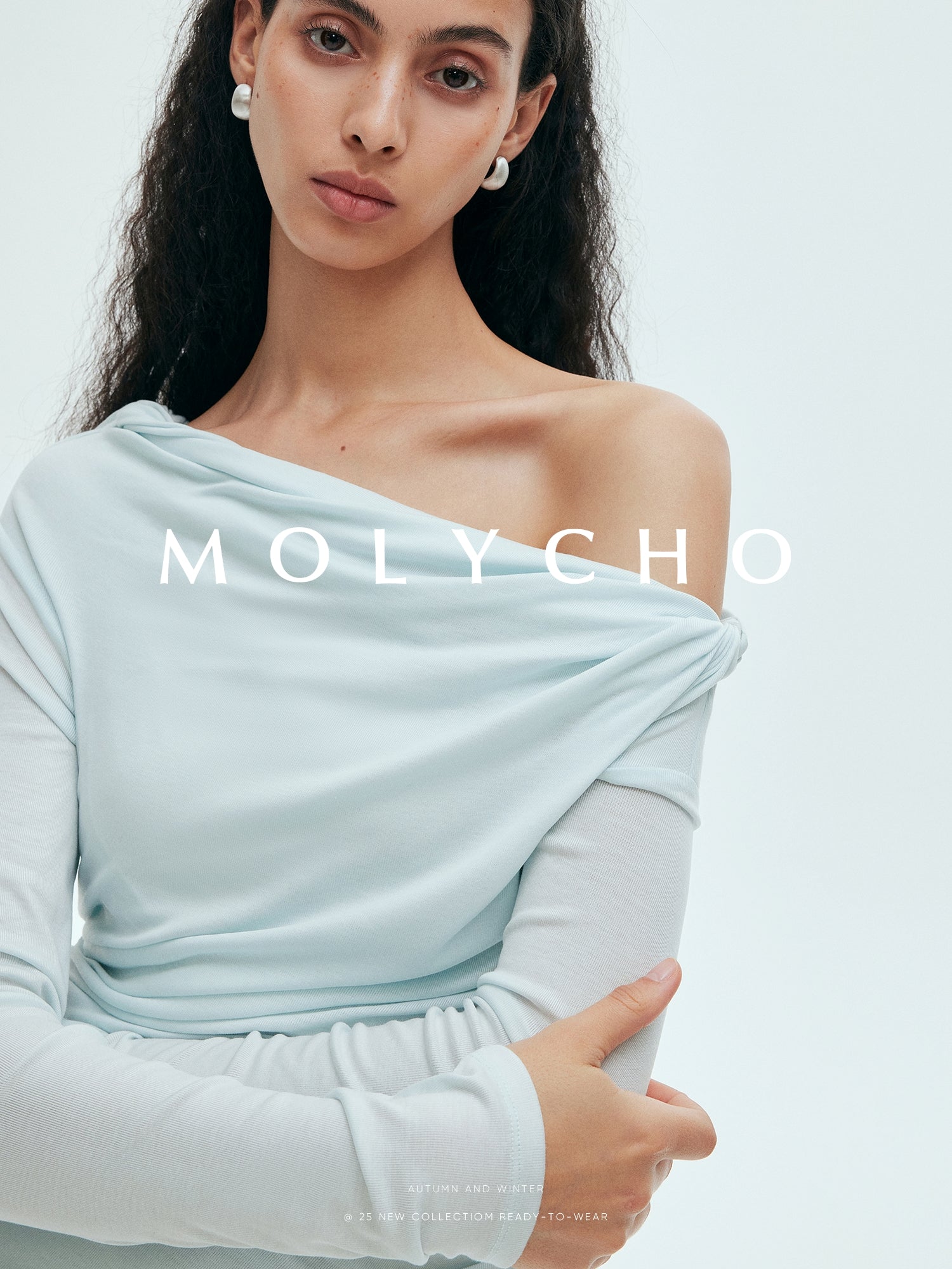 Off-The-Shoulder Twisted Pleated Tops_BDHL7632