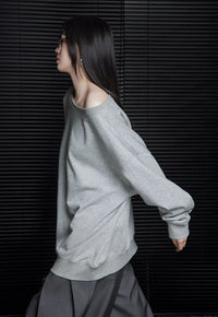 Slanted Shoulder Loose Sweatshirt_DI100382