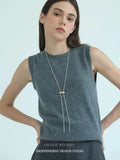Sleek Contrast Slide Necklace_BDHL7686