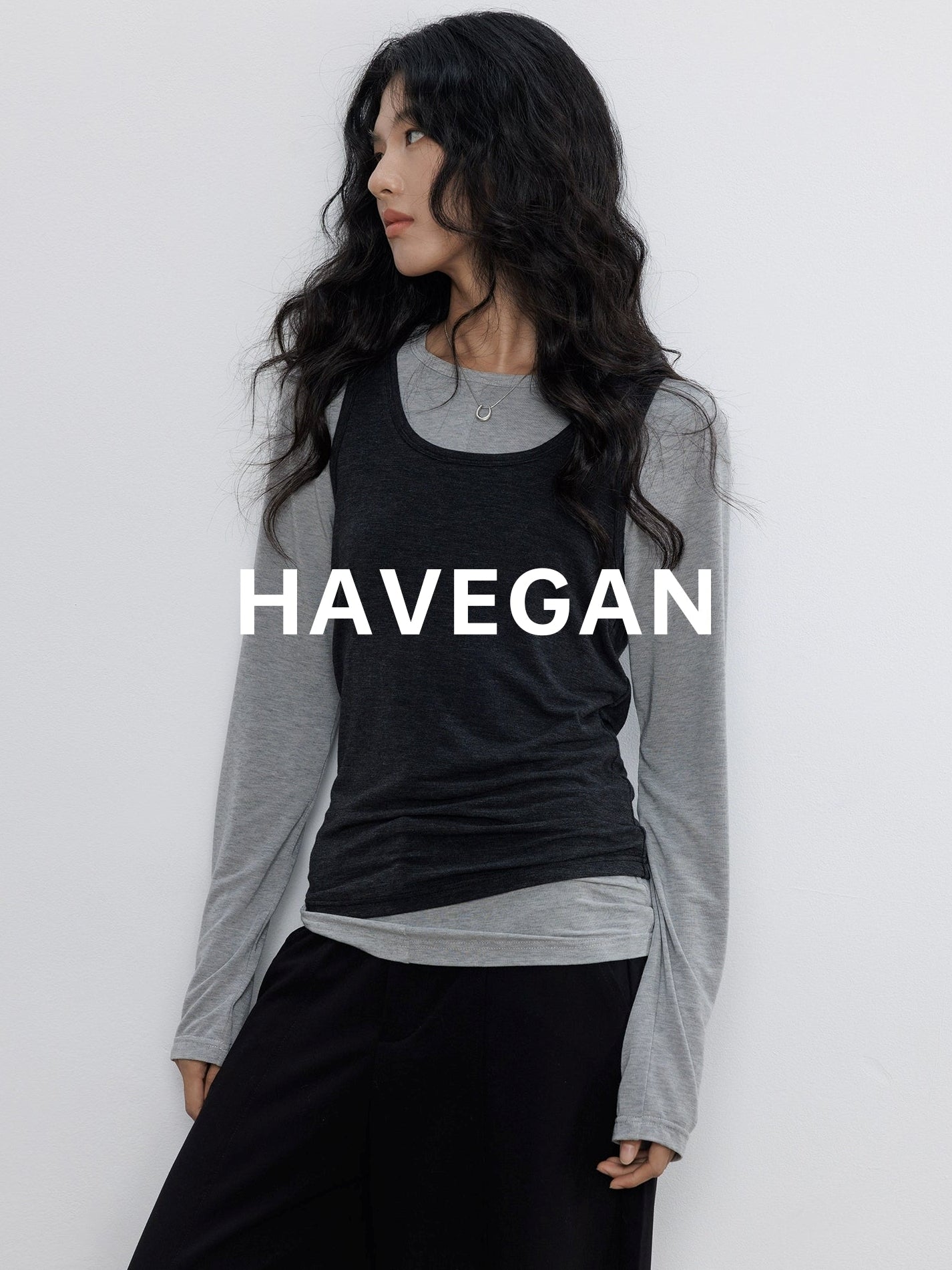 Round-Neck Vest Or Long-Sleeved T-Shirt_BDHL7778