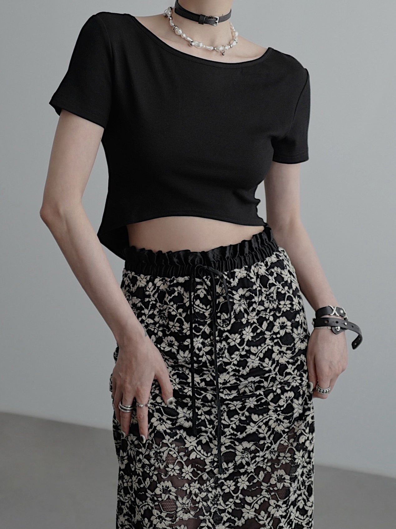 Double-Front Short-Sleeved T-Shirt_BDHL7589