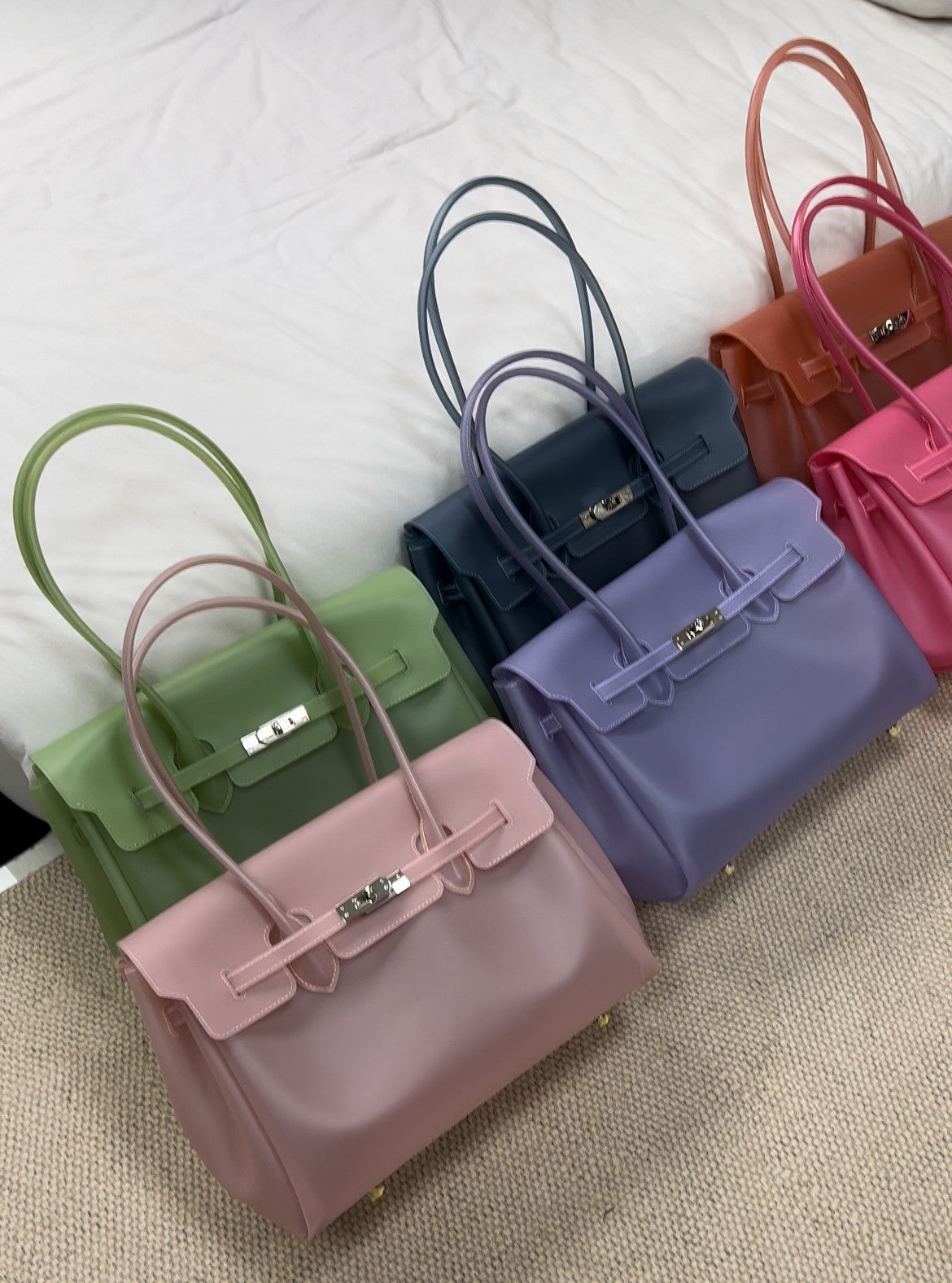 Jelly Turn-Lock Tote Bag_BDHL8250
