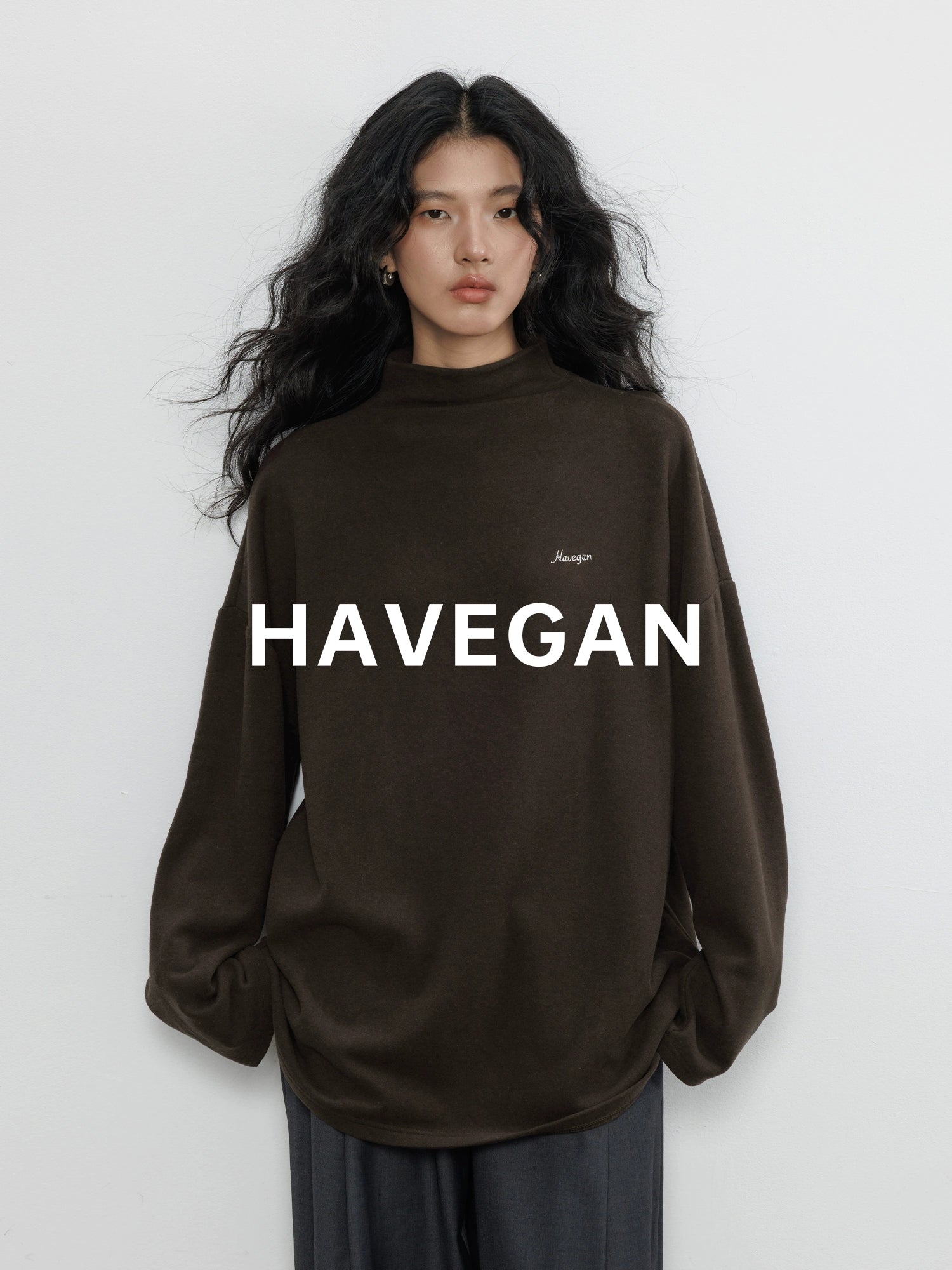 高領刺繡上衣_BDHL7894