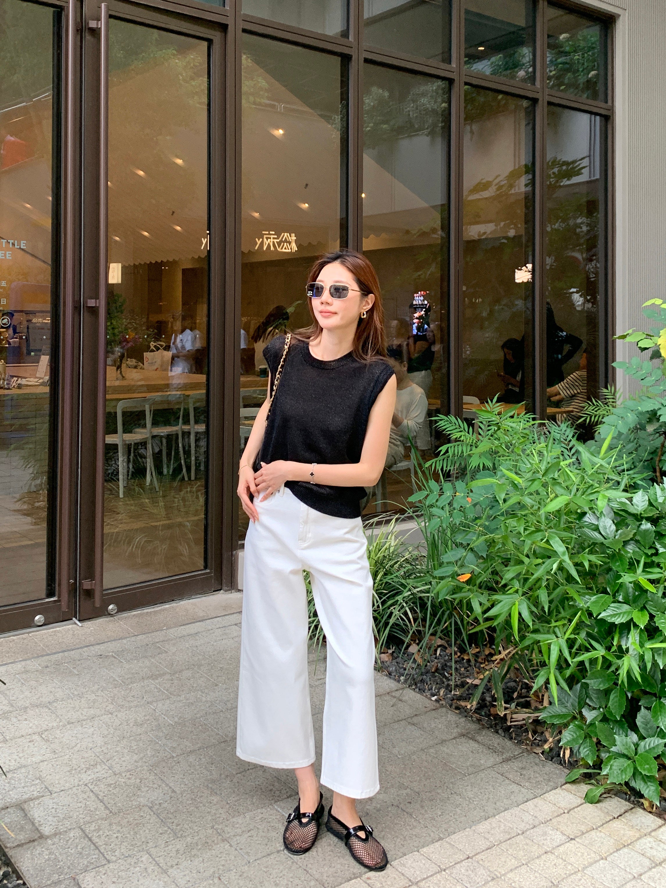High-Waist Straight-Leg Cropped Pants_BDHL8333