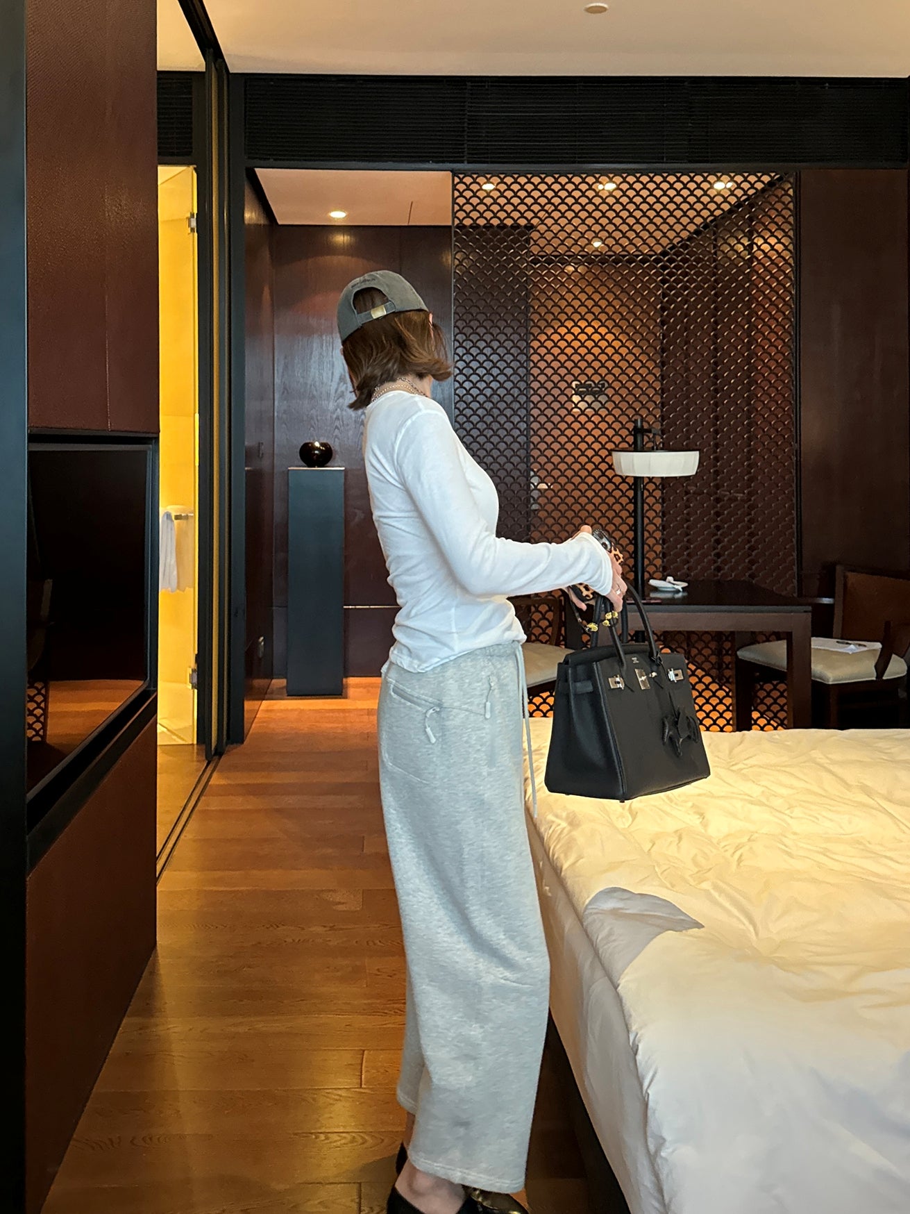 Drawstring Sweatpants Cropped Pants_BDHL8010