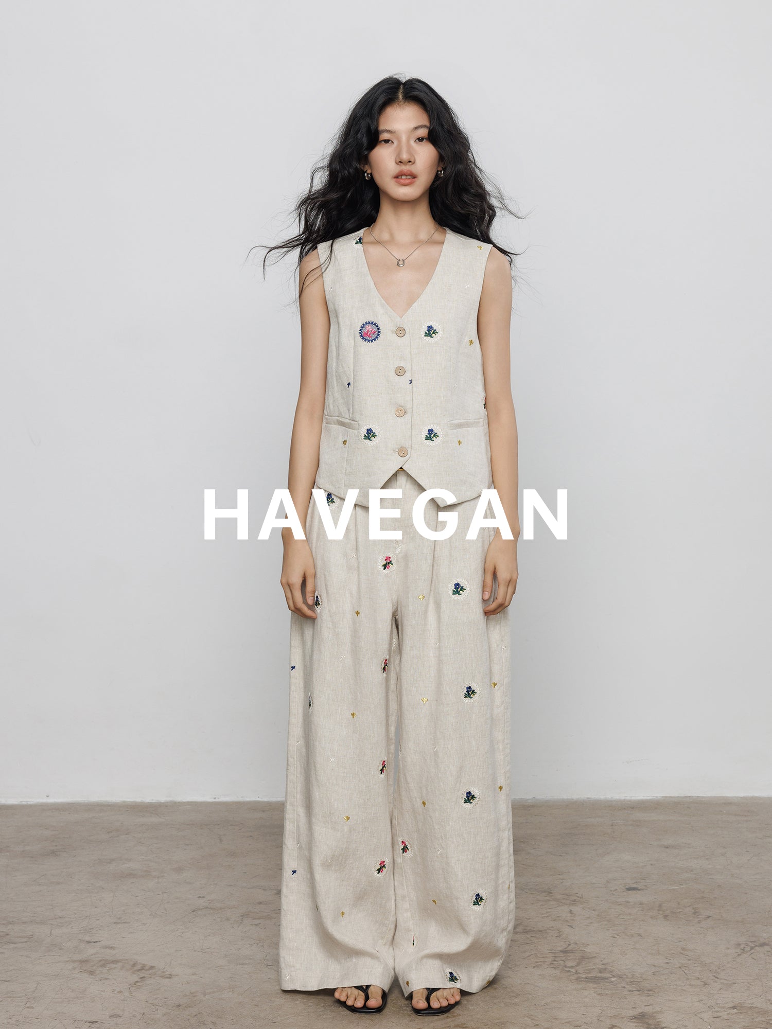 Embroidered Design Vest Or Pants_BDHL7606