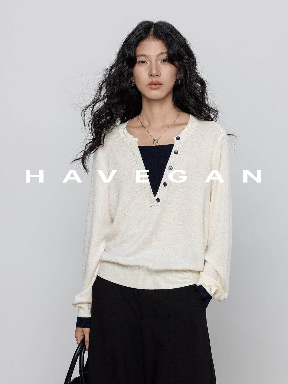 Two-Piece Style Relaxed-Fit Tops_BDHL7781