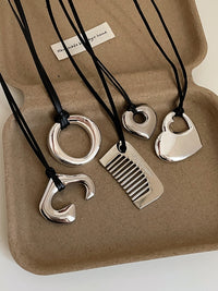 Black Rope Motif Necklace_BDHL7440