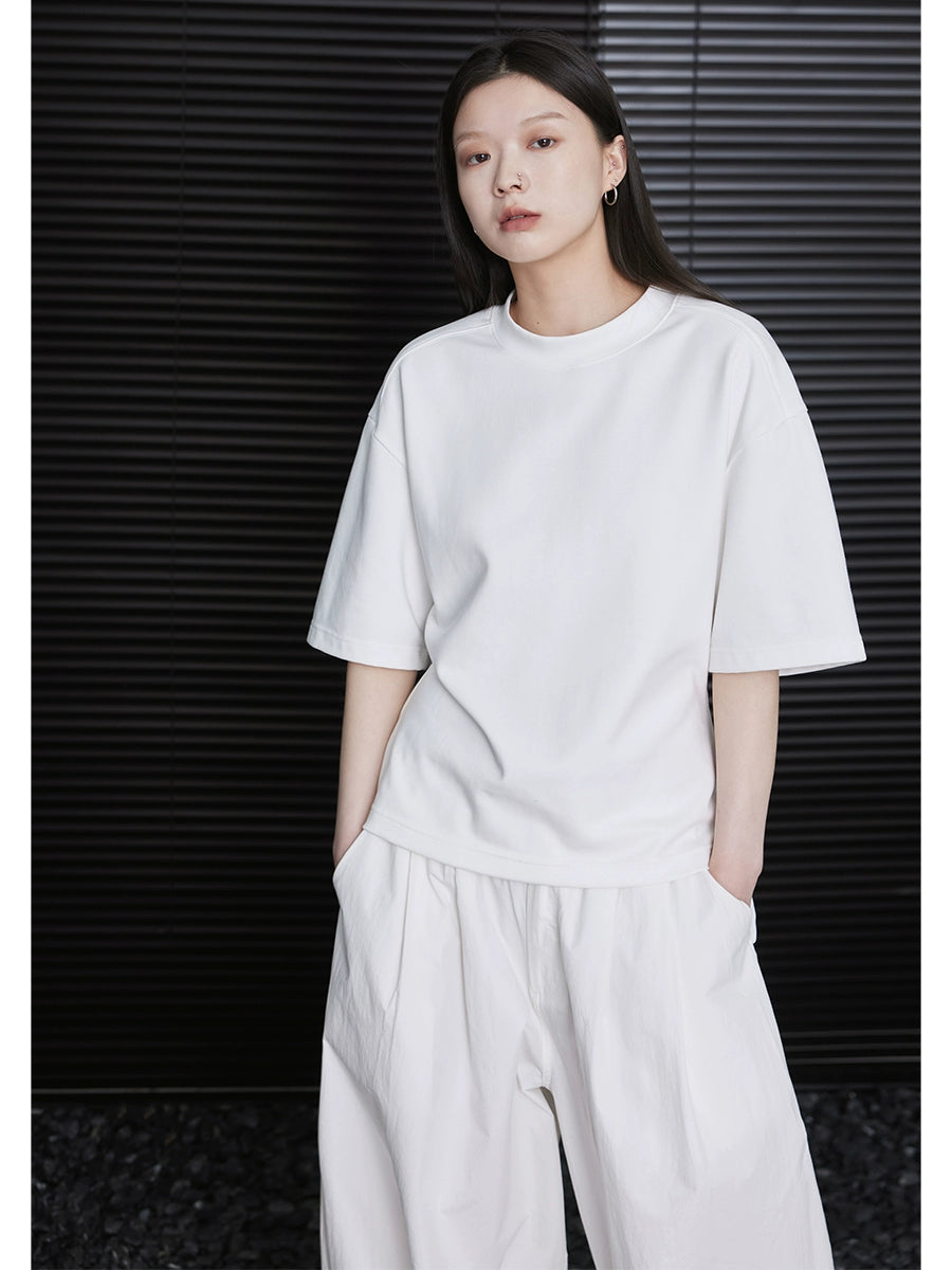 Round-neck white half-sleeved T-shirt_BDHL5837