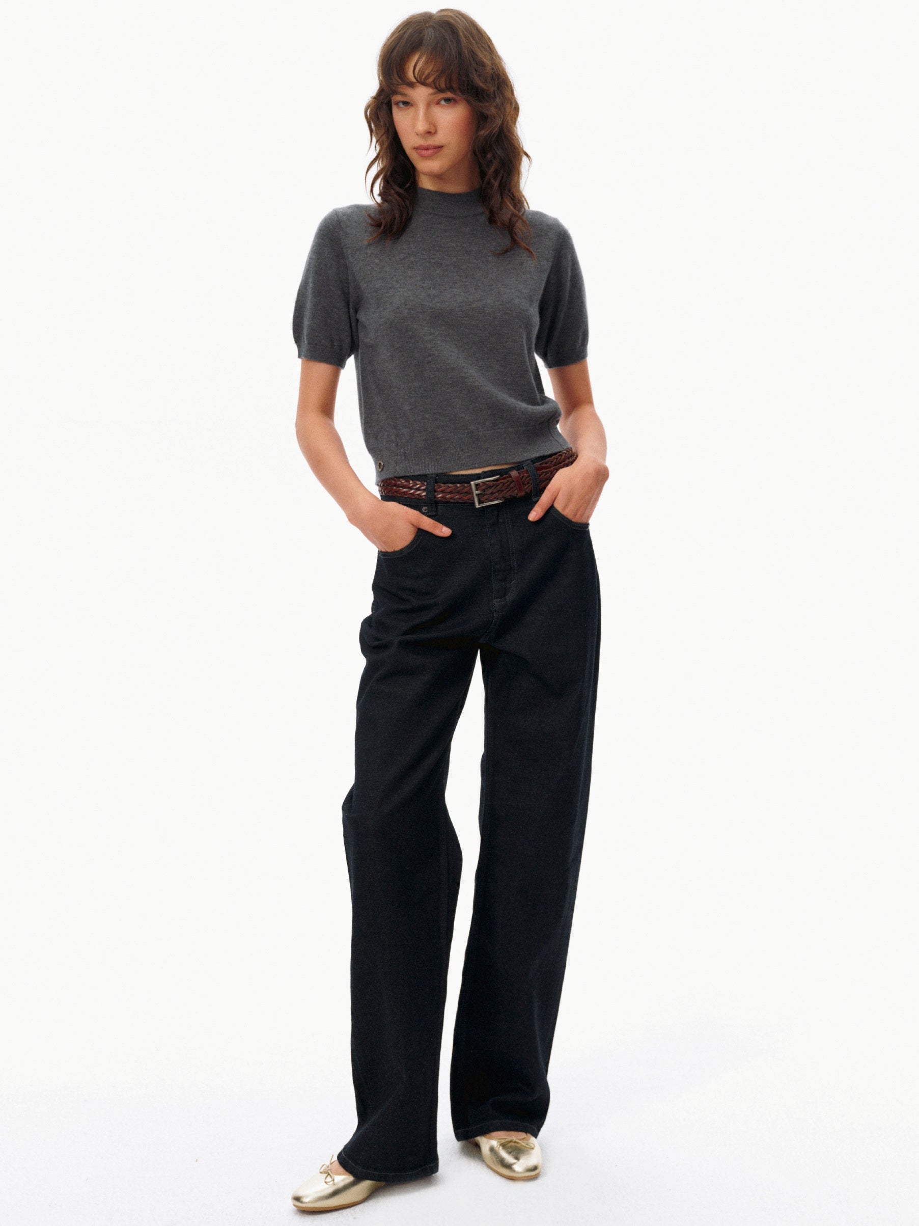 High-Neck Short-Sleeved Knit Tops_BDHL8106