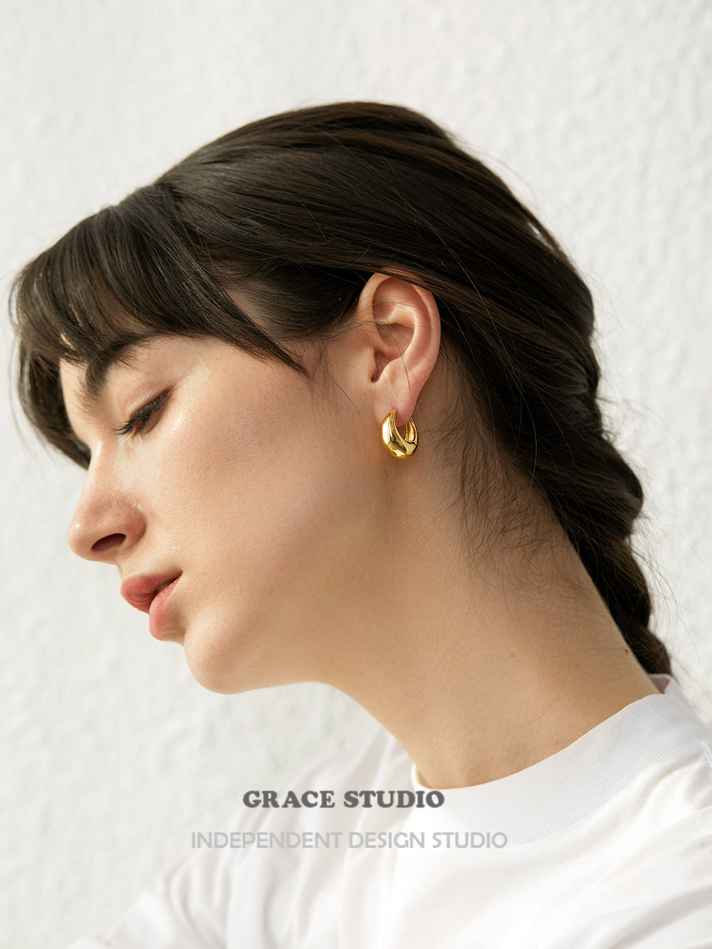 Glossy Dome-Shaped Hoop Pierced Earrings_BDHL7675