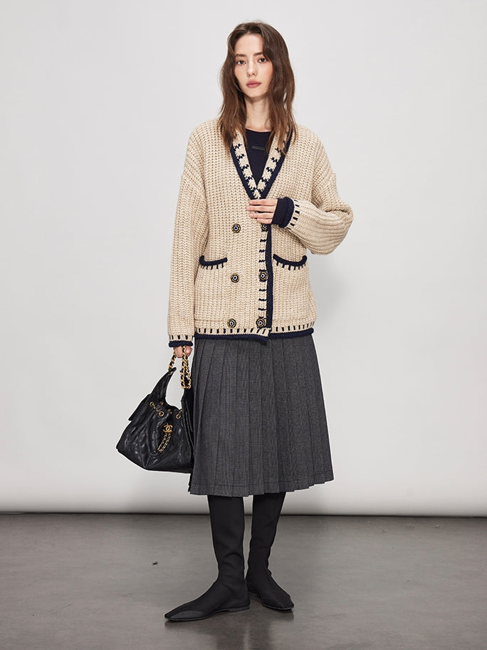 V-Neck Chunky Knit Cardigan_BDHL7989