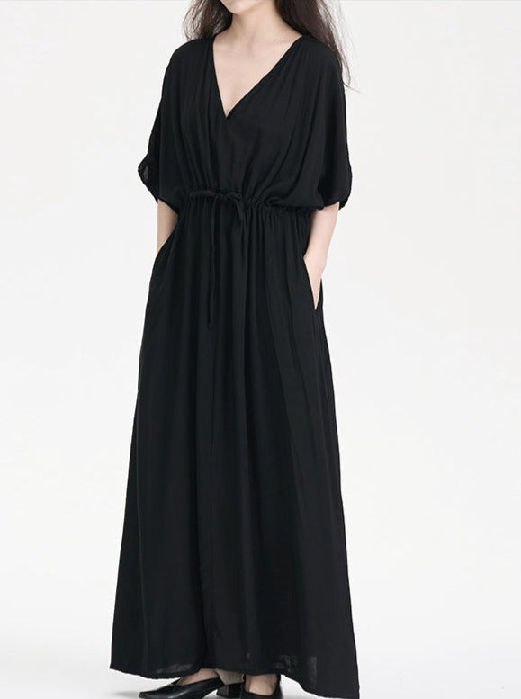 V-Neck Gathered Black Dress_BDHL6241