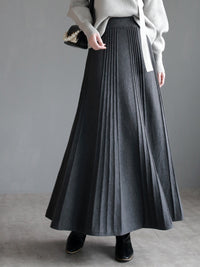 Large Drape Long Knitted Skirt_BDHL6719