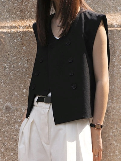 Black Double-Breasted Gilet_BDHL7151
