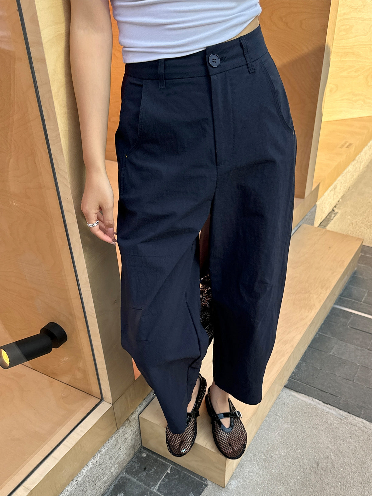 Three-Dimensional Wide-Leg Pants_BDHL7622