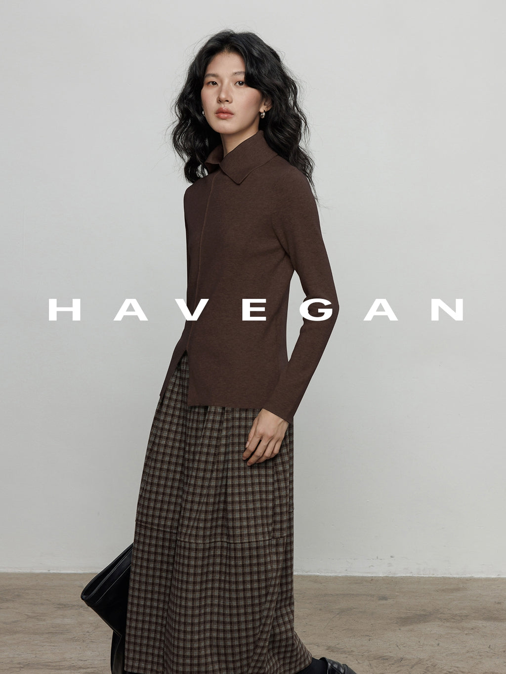 不對稱領針織上衣_BDHL7959