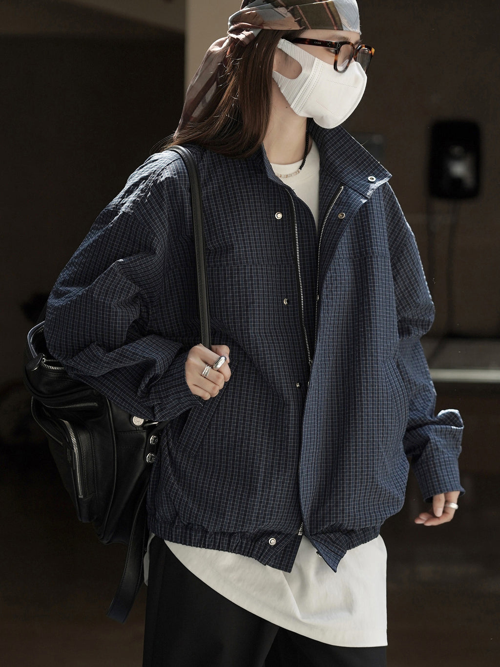 Check-Patterned Stand-Collar Jacket_BDHL7770