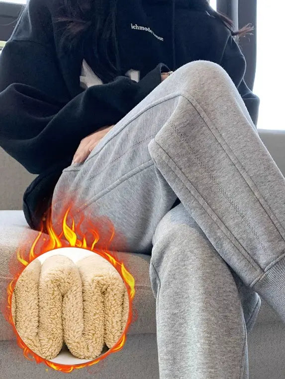 High-Waisted Tapered Sweatpants_BDHL8031