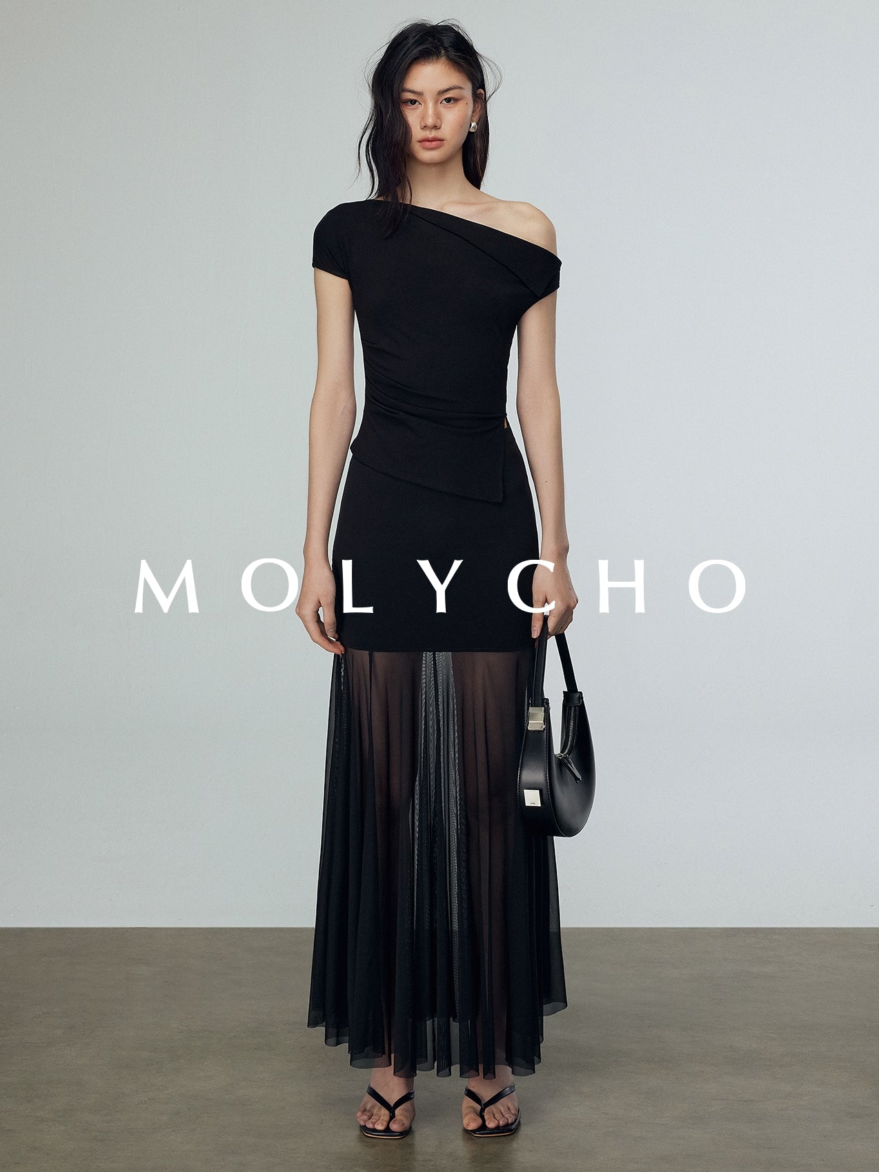 One-Shoulder Asymmetric Tops_BDHL7394