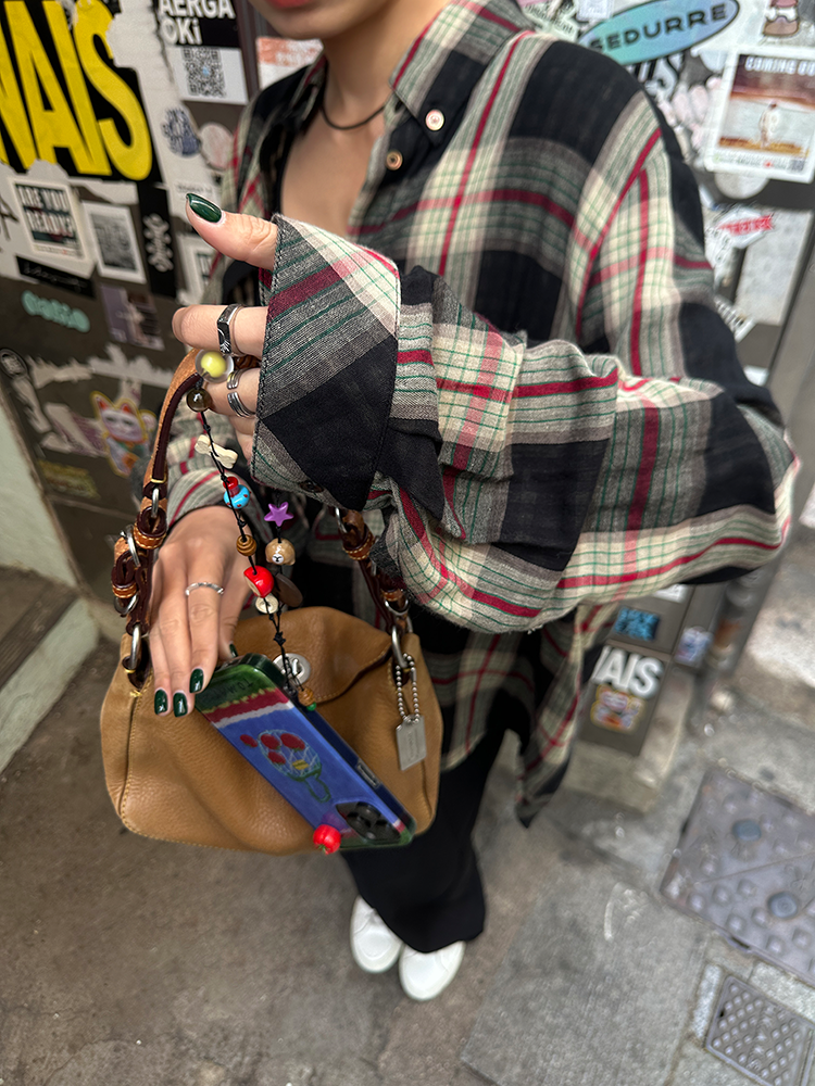 後背扣環設計格紋襯衫_BDHL7156