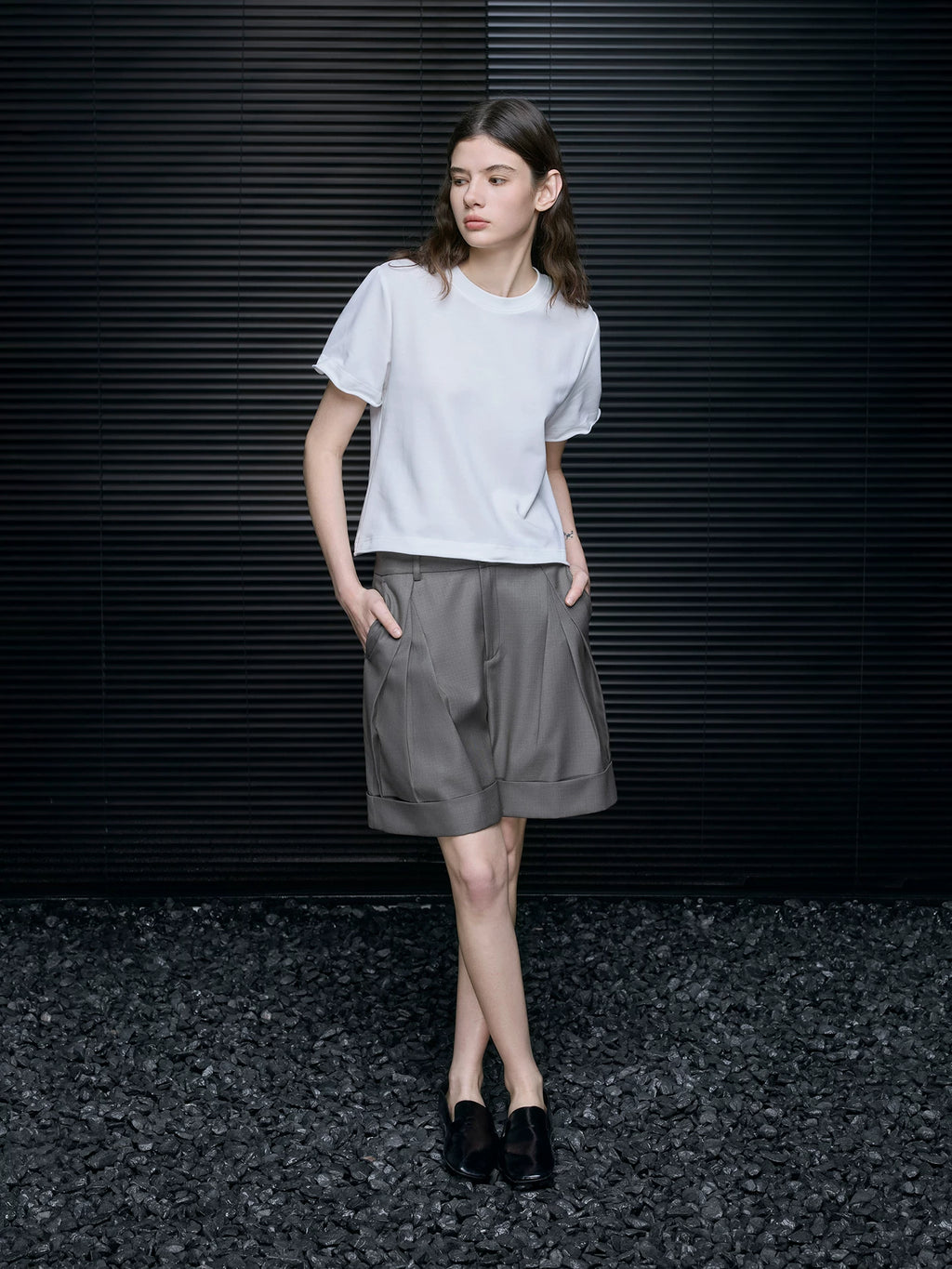 Petal-Sleeve White Tee_BDHL8177