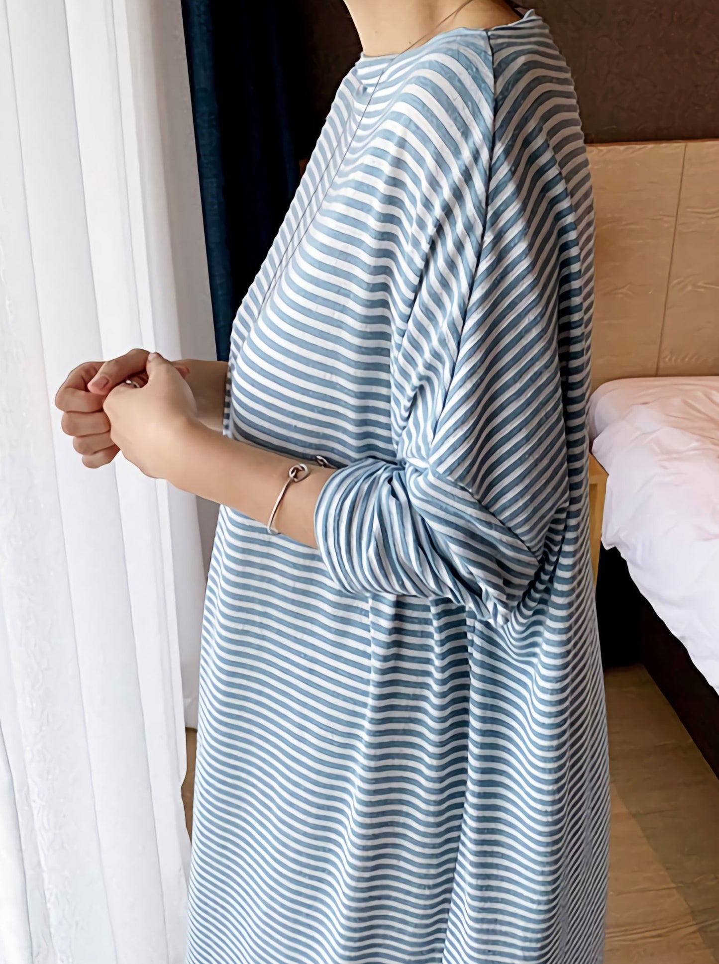 Striped Oversized Maxi Dress_BDHL6289