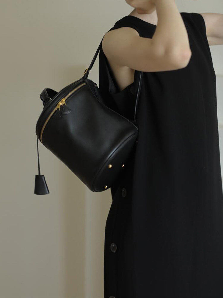Large-Capacity Bucket Bag_BDHL8163